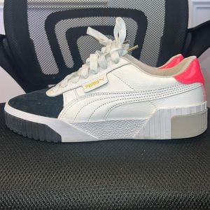 Puma Sneakers